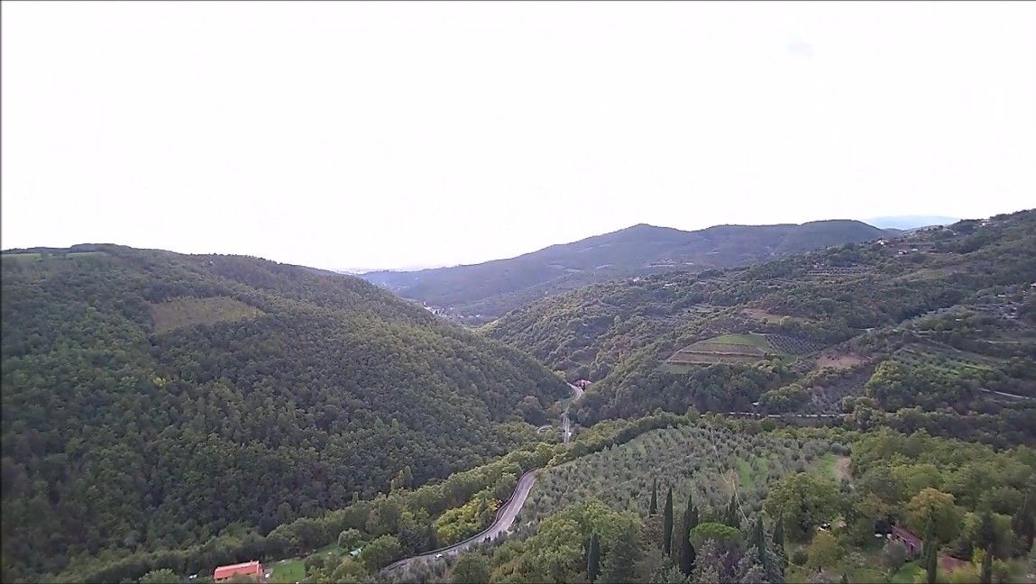Drone 025 Mezzacosta sud dal cielo 2_Moment 3.jpg